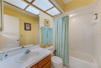 Ground floor condo in the highly desirable East Lake Woodlands on East Lake Woodlands Country Club in Florida - for sale on GolfHomes.com, golf home, golf lot