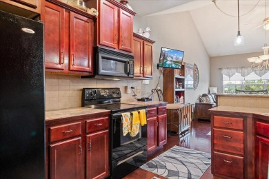 Come take a look at this beautifully appointed condo nestled in on Thousand Hills Golf Resort in Missouri - for sale on GolfHomes.com, golf home, golf lot