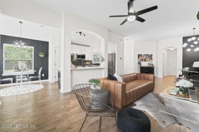 Welcome home! this beautifully renovated, move-in-ready townhome on Golf Club At Fleming Island in Florida - for sale on GolfHomes.com, golf home, golf lot