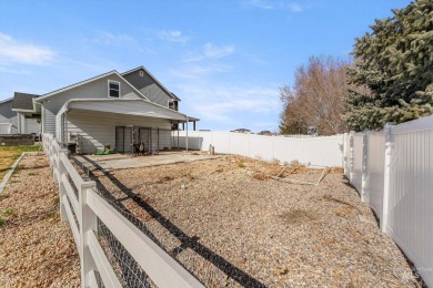 WELCOME TO YOUR MODERN FARMHOUSE, CUSTOM-BUILT DREAM HOME in on Purple Sage Golf Course in Idaho - for sale on GolfHomes.com, golf home, golf lot