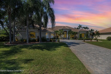 DO NOT MISS THIS GEM OF A HOME LOCATED IN THE HEART OF SUNTREE on Suntree Country Club in Florida - for sale on GolfHomes.com, golf home, golf lot