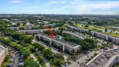 Welcome to your perfect Florida retreat! This beautifully on Wynmoor Golf Course in Florida - for sale on GolfHomes.com, golf home, golf lot