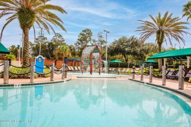 Welcome home! this beautifully renovated, move-in-ready townhome on Golf Club At Fleming Island in Florida - for sale on GolfHomes.com, golf home, golf lot
