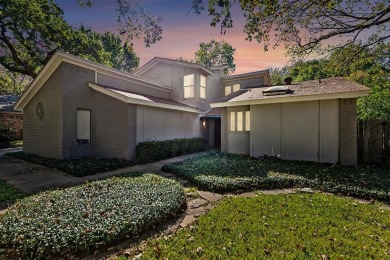 LOCATION, LOCATION, LOCATION. This unique home features vaulted on Texas Rangers Golf Club  in Texas - for sale on GolfHomes.com, golf home, golf lot