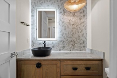 STUNNING 4-Bedroom Luxury Home in Pecan Plantation Golfing on Nutcracker Golf Club in Texas - for sale on GolfHomes.com, golf home, golf lot