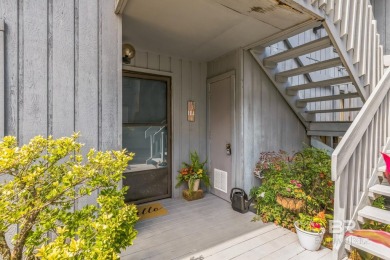 Charming Ground-Floor Condo - Fully Furnished! Priced to on Lake Forest Yacht and Country Club in Alabama - for sale on GolfHomes.com, golf home, golf lot