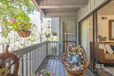 Charming Ground-Floor Condo - Fully Furnished! Priced to on Lake Forest Yacht and Country Club in Alabama - for sale on GolfHomes.com, golf home, golf lot