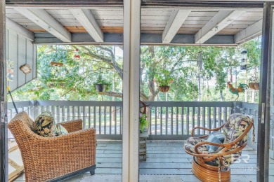 Charming Ground-Floor Condo - Fully Furnished! Priced to on Lake Forest Yacht and Country Club in Alabama - for sale on GolfHomes.com, golf home, golf lot