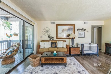 Charming Ground-Floor Condo - Fully Furnished! Priced to on Lake Forest Yacht and Country Club in Alabama - for sale on GolfHomes.com, golf home, golf lot