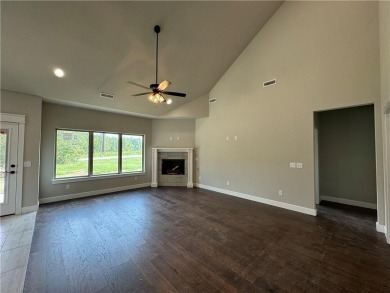 Brand New Bella Vista Home! 2 bed + OFFICE/2.5 bath home on on Bella Vista Country Club - Scottsdale in Arkansas - for sale on GolfHomes.com, golf home, golf lot