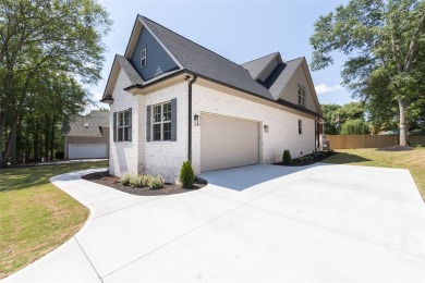 BEAUTIFUL BRICK HOME OVERLOOKING HOLE #11 ON COBB'S GLEN GOLF on Cobbs Glen Country Club in South Carolina - for sale on GolfHomes.com, golf home, golf lot