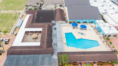 Charming single family home in Sun City Center - Move-In Ready & on North Lakes Golf Course in Florida - for sale on GolfHomes.com, golf home, golf lot