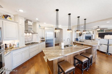 Welcome to an exceptional Home in the gated community of on Prescott Lakes Golf and Country Club in Arizona - for sale on GolfHomes.com, golf home, golf lot