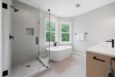 PRICED UNDER APPRAISED VALUE & READY FOR ITS NEXT OWNER! Welcome on The Club at Pine Forest  in South Carolina - for sale on GolfHomes.com, golf home, golf lot