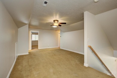 Beautiful home in the LAKEVIEW GOLF COURSE NEIGHBORHOOD on 1/3 on Lakeview Golf Club in Idaho - for sale on GolfHomes.com, golf home, golf lot