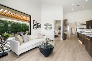 MODERN. REMODELED. STUNNING VIEWS. PRIVATE POOL. Step into on Desert Horizons Country Club in California - for sale on GolfHomes.com, golf home, golf lot