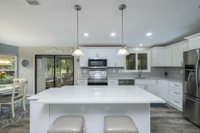 Motivated Seller. Fabulous homeThis spacious two-bedroom on Savanna Golf Club in Florida - for sale on GolfHomes.com, golf home, golf lot