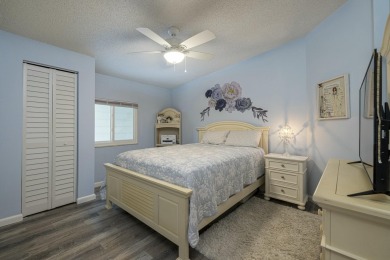 Motivated Seller. Fabulous homeThis spacious two-bedroom on Savanna Golf Club in Florida - for sale on GolfHomes.com, golf home, golf lot