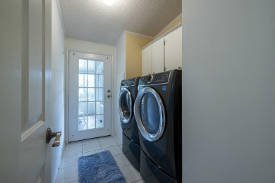 Motivated Seller. Fabulous homeThis spacious two-bedroom on Savanna Golf Club in Florida - for sale on GolfHomes.com, golf home, golf lot