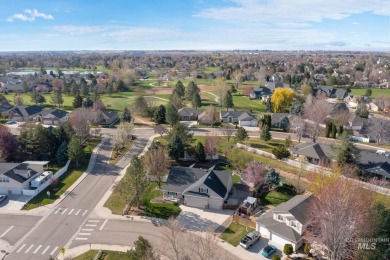 Beautiful home in the LAKEVIEW GOLF COURSE NEIGHBORHOOD on 1/3 on Lakeview Golf Club in Idaho - for sale on GolfHomes.com, golf home, golf lot