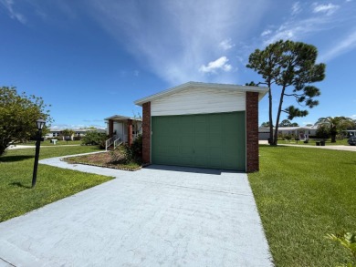 *Wow! ***Priced to Sell!***Welcome to Pine Lakes Golf & Country on Pine Lakes Country Club in Florida - for sale on GolfHomes.com, golf home, golf lot