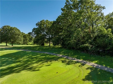Great Building Lot in Indian Rock Estates overlooking 2 Fairways on Indian Rock Golf Club in Missouri - for sale on GolfHomes.com, golf home, golf lot