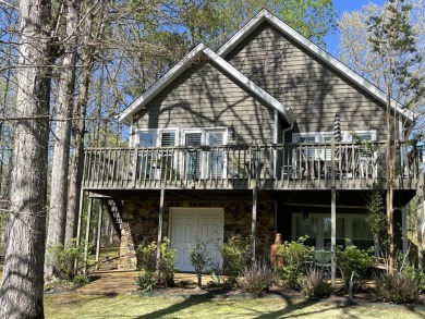 Lovely 3 BR, 3 1/2 Bath partly furnished home offers a walk out on  in Tennessee - for sale on GolfHomes.com, golf home, golf lot