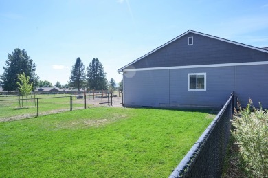 Tom Soyland custom built home located on 1.07 acres adjacent to on Shield Crest Golf Course in Oregon - for sale on GolfHomes.com, golf home, golf lot