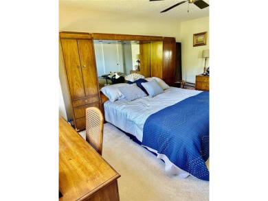 This 1400 sq ft 2 bedroom two bath unit is only a block away on On Top Of The World Golf Course in Florida - for sale on GolfHomes.com, golf home, golf lot