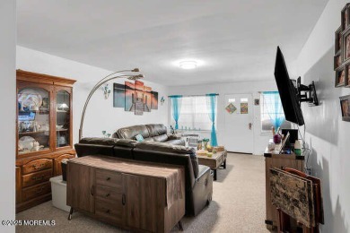 Charming 2-bed, 1-bath home in the desirable ''Home of the Seven on Greenbriar Woodlands in New Jersey - for sale on GolfHomes.com, golf home, golf lot