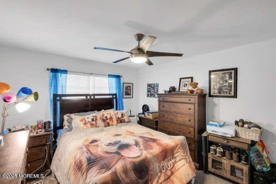 Charming 2-bed, 1-bath home in the desirable ''Home of the Seven on Greenbriar Woodlands in New Jersey - for sale on GolfHomes.com, golf home, golf lot