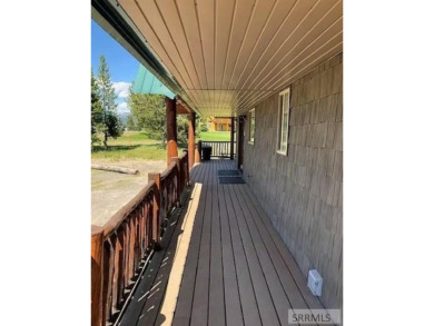 Beautiful cabin in the Island Park Village subdivision! Near the on Island Park Village Resort Golf Course in Idaho - for sale on GolfHomes.com, golf home, golf lot