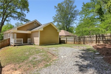 This has been a fantastic, LOW MAINTENANCE 3bdr/2ba rental in on John A. White Golf Course in Georgia - for sale on GolfHomes.com, golf home, golf lot