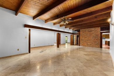 Amazing Opportunity! Located in the Vista Larga subdivision on North Course - University of New Mexico  in New Mexico - for sale on GolfHomes.com, golf home, golf lot