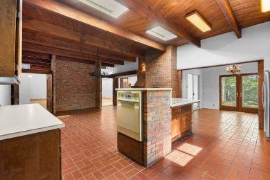 Amazing Opportunity! Located in the Vista Larga subdivision on North Course - University of New Mexico  in New Mexico - for sale on GolfHomes.com, golf home, golf lot