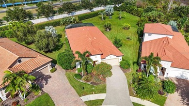 OVER AN ACRE OF PROPERTY! A MUST SEE! PRICE IMPROVEMENT! Come an on Rosedale Golf and Tennis Club in Florida - for sale on GolfHomes.com, golf home, golf lot