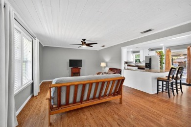 Charming 3-Bed, 2-Bath Home on the East Side of Lake on Lake Kiowa Golf Course in Texas - for sale on GolfHomes.com, golf home, golf lot