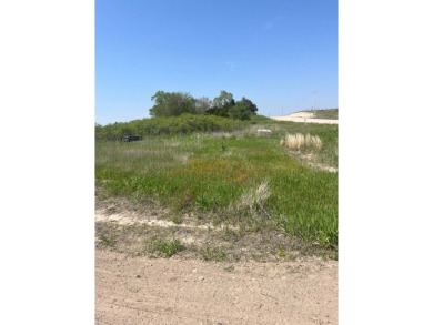 Looking for a small tract of land to build your Calamus Lake on Calamus Golf Course in Nebraska - for sale on GolfHomes.com, golf home, golf lot