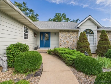 Welcome to this beautifully maintained 3-bedroom, 2.5 bath home on Indian Rock Golf Club in Missouri - for sale on GolfHomes.com, golf home, golf lot