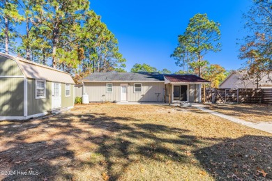 Welcome to this charming 3 bedroom, 2 bath one story ranch home on The Lakes Country Club in North Carolina - for sale on GolfHomes.com, golf home, golf lot