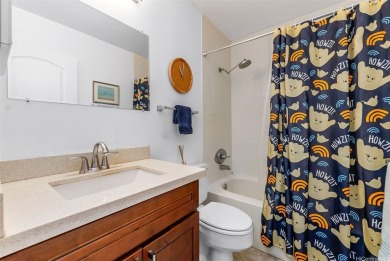 STUNNING 1 BED, 1 BA, 1 PKG w/ in-unit W/D and Central A/C!!! on Honolulu Country Club in Hawaii - for sale on GolfHomes.com, golf home, golf lot