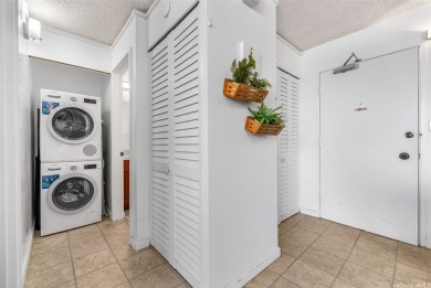 STUNNING 1 BED, 1 BA, 1 PKG w/ in-unit W/D and Central A/C!!! on Honolulu Country Club in Hawaii - for sale on GolfHomes.com, golf home, golf lot