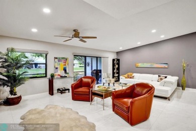 Contemporary Remodeled Move In Ready 2 Bedroom 2 Bath Villa on Stonebridge Golf and Country Club in Florida - for sale on GolfHomes.com, golf home, golf lot