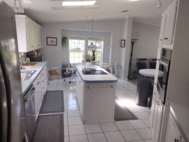 Welcome to your new home in a beautiful Golf Community in on Four Lakes Golf Club in Florida - for sale on GolfHomes.com, golf home, golf lot