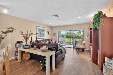 This is IT !! A beautifully maintained condo located in the on Hunters Run Golf and Country Club in Florida - for sale on GolfHomes.com, golf home, golf lot