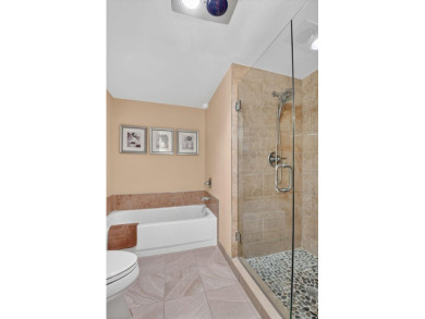 This is IT !! A beautifully maintained condo located in the on Hunters Run Golf and Country Club in Florida - for sale on GolfHomes.com, golf home, golf lot