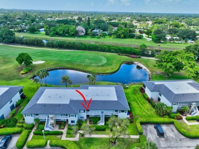 This is IT !! A beautifully maintained condo located in the on Hunters Run Golf and Country Club in Florida - for sale on GolfHomes.com, golf home, golf lot
