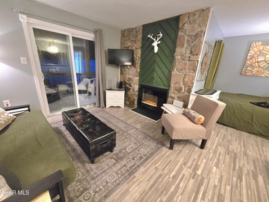 Beautiful 1st-floor fully-furnished studio with updated kitchen on Blue Knob Rec Area Golf Course in Pennsylvania - for sale on GolfHomes.com, golf home, golf lot