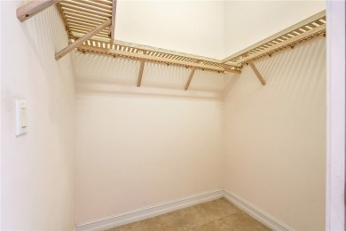 Move In Ready Single Story Villa offering 3 Bedrooms plus a Den on Oak Harbor Country Club in Florida - for sale on GolfHomes.com, golf home, golf lot