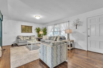 Recently remodeled and move-in ready, this charming home on Osceola Municipal Golf Course in Florida - for sale on GolfHomes.com, golf home, golf lot